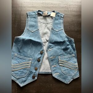 NWT GAP Denim Button-up Vest Size 14 Festival Western Boho Vintage